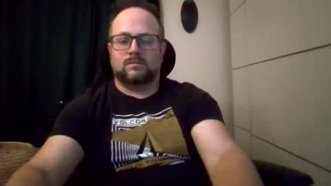 funduck86 online show from May 11, 2:46 am