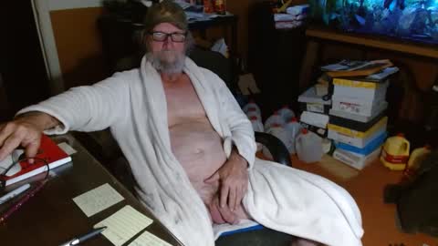 mike online show from December 8, 4:25 am