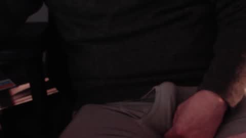 Snapshot of funnyme1234 chatting on December 4, 3:26 am jerry online show from December 4, 3:26 am