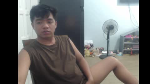 funsize_pj online show from May 4, 12:01 am