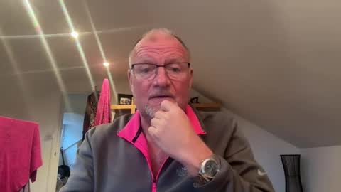 funtime88888 online show from December 18, 2:57 pm