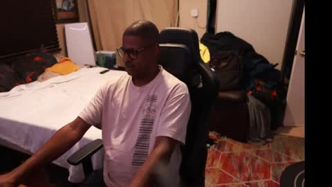 seldom seen online show from February 19, 2:12 am