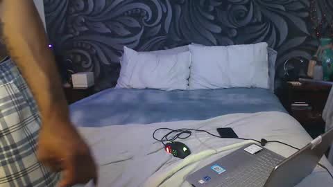 g00dluckguy online show from September 30, 6:51 am