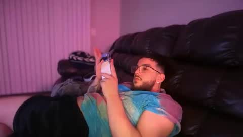 g0nz03 online show from February 27, 4:13 am