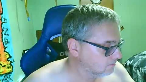 gadude45 online show from September 9, 2:22 am