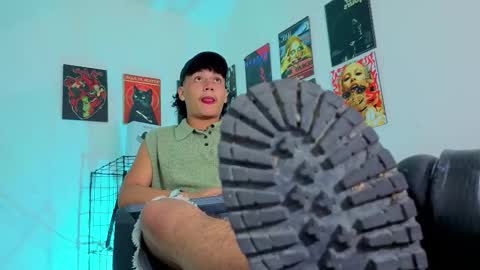 Gael Conner online show from November 12, 3:34 am