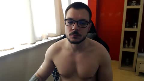 GangstaLover online show from April 16, 4:34 am