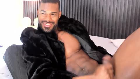 Alejo  online show from December 19, 8:28 pm