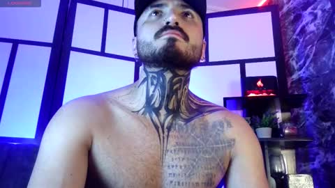 Chris  Dont forget to gift me thumb up Its very important to me and makes me happy AF  online show from December 18, 6:42 am