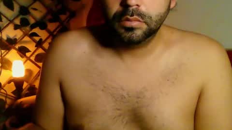 Snapshot of geeklatin88 chatting on October 22, 7:56 am geeklatin88 online show from October 22, 7:56 am
