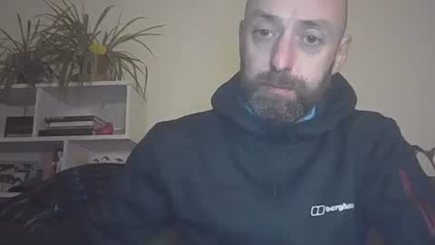 Snapshot of geon2xx chatting on March 2, 8:46 pm Geon online show from March 2, 8:46 pm