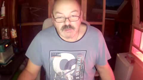 Snapshot of germany_50 chatting on October 23, 5:33 am germany_50 online show from October 23, 5:33 am