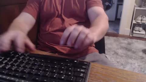 Snapshot of gethoggy chatting on October 19, 2:09 pm gethoggy online show from October 19, 2:09 pm