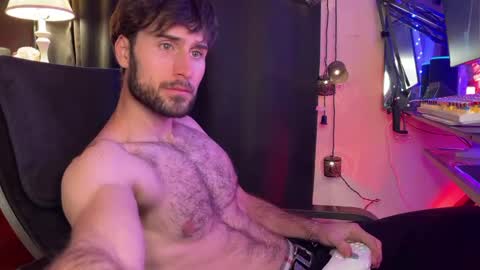 big boy ghost face online show from December 1, 3:42 am