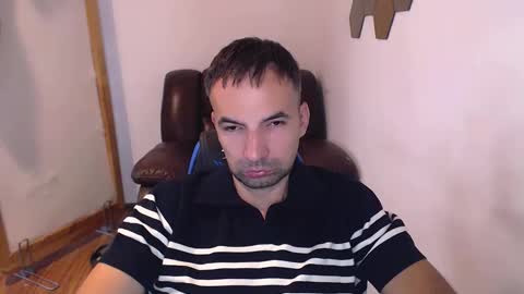 Snapshot of gianni_lion chatting on September 14, 5:09 am Gianni online show from September 14, 5:09 am