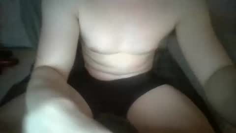 Snapshot of giantjunkjack chatting on December 28, 12:04 am Giantjunkjack online show from December 28, 12:04 am