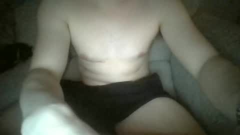 Snapshot of giantjunkjack chatting on February 12, 11:41 pm Giantjunkjack online show from February 12, 11:41 pm