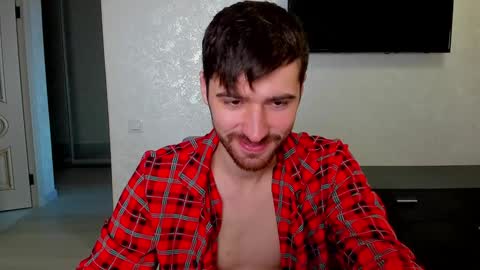 gilbertogonzales online show from January 21, 6:12 am