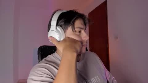 GioRusso online show from February 5, 4:19 am