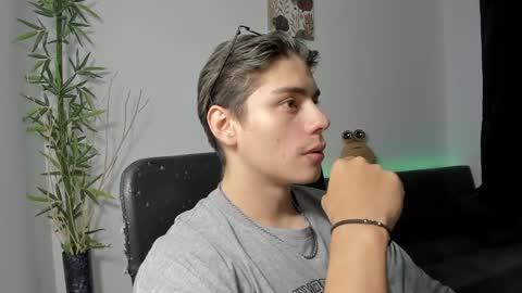 GioRusso online show from December 31, 2:19 am