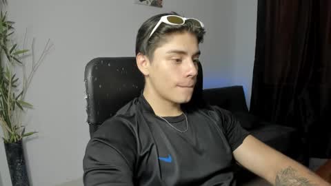 GioRusso online show from December 10, 6:06 pm