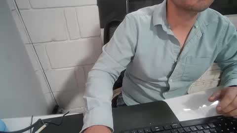 girlovermxx online show from January 24, 11:56 pm