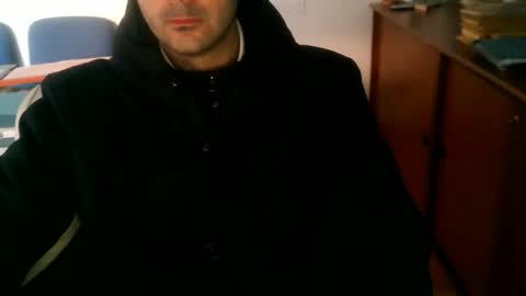 giuseppevai1 online show from March 25, 8:18 am