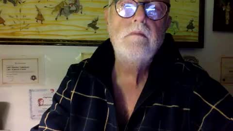 giutomma930394 online show from November 18, 6:22 pm