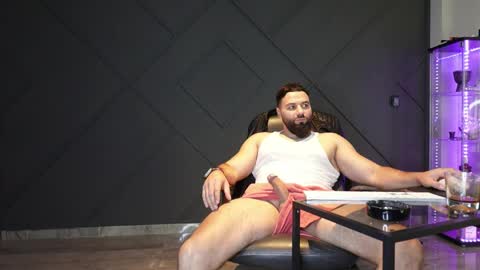 Matthew .. for short call me Matt online show from April 8, 3:43 pm