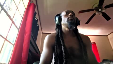 glomightyj online show from June 27, 8:58 pm
