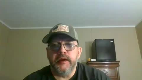 IDKIDCIDGAF online show from February 18, 1:15 am