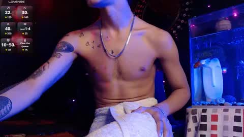 HUAN online show from December 21, 11:07 am