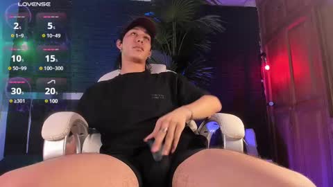 HUAN online show from February 19, 12:33 pm