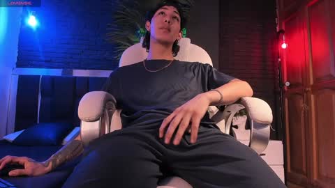 HUAN online show from January 13, 8:05 am