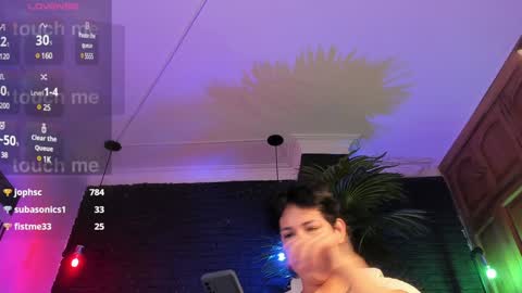 HUAN online show from February 2, 9:34 pm