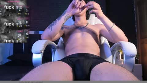 HUAN online show from December 15, 6:48 pm