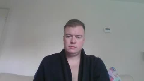 jme online show from October 25, 9:44 am