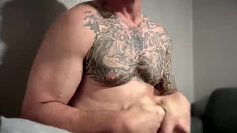 goinwild8900 online show from March 4, 5:56 pm