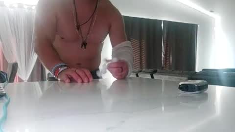 gokugarrison4334 online show from September 23, 6:07 pm