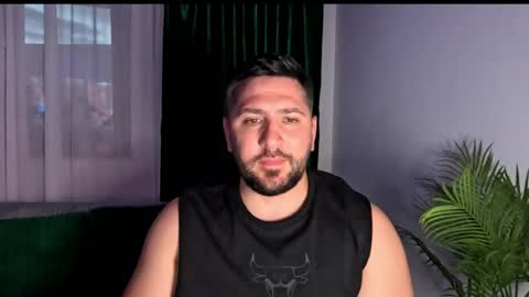 gold_alpha_boy online show from June 17, 6:20 pm