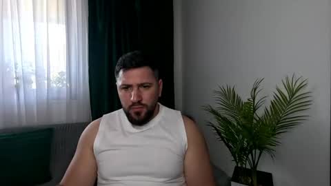gold_alpha_boy online show from May 6, 1:01 pm