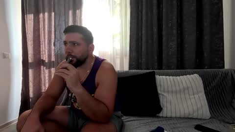 gold_alpha_boy online show from November 2, 12:09 pm