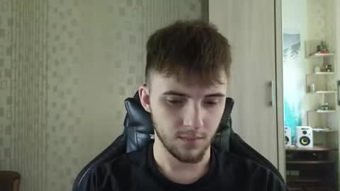 Golden boyyy21 online show from March 28, 12:16 pm