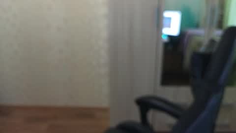 Golden boyyy21 online show from April 9, 1:28 pm