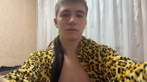 golden flash online show from November 30, 6:54 pm