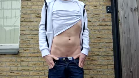   online show from February 26, 3:52 pm