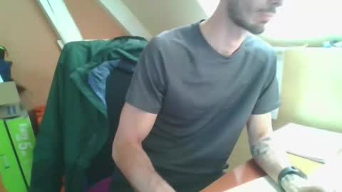 grandbi online show from March 3, 3:24 pm