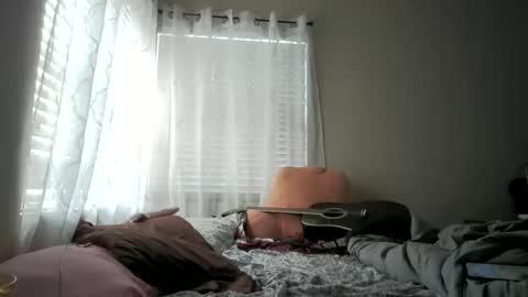 grateful00 online show from March 3, 11:11 pm