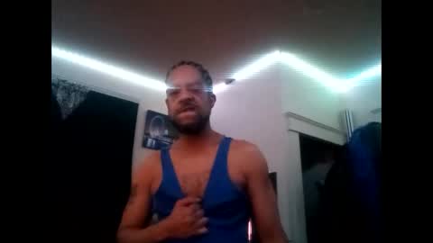 Snapshot of gregnice313 chatting on December 17, 5:18 am NICE and sometimes Savvy online show from December 17, 5:18 am