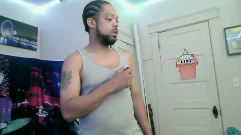 Snapshot of gregnice313 chatting on September 22, 5:51 am NICE and sometimes Savvy online show from September 22, 5:51 am